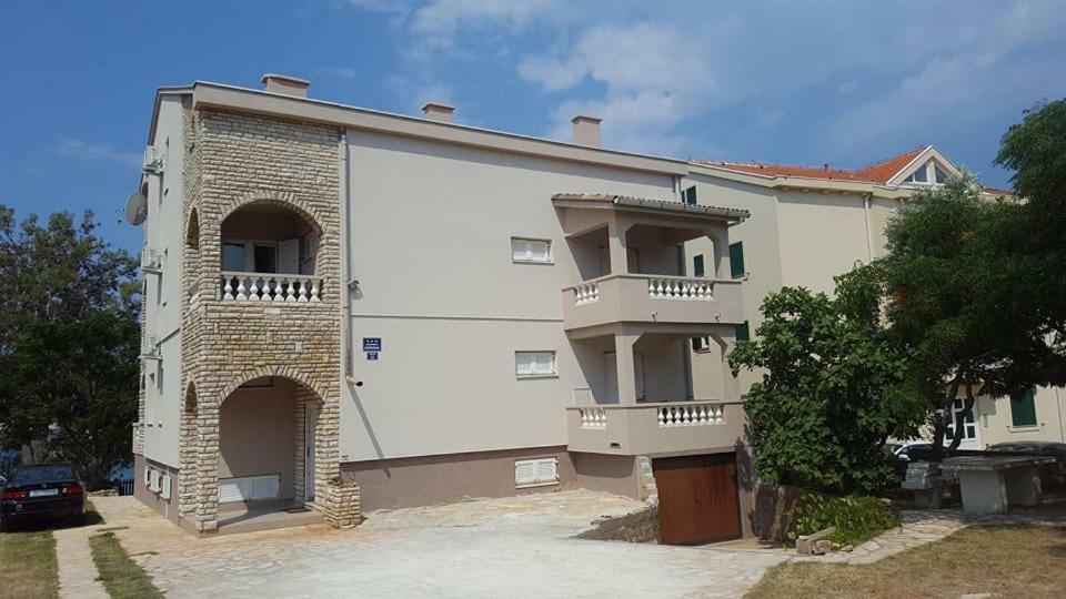 Apartments Katarina สตารา โนวัลยา ภายนอก รูปภาพ
